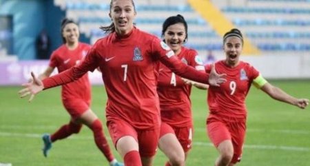 كيف تتطور كرة القدم النسائية في أذربيجان؟